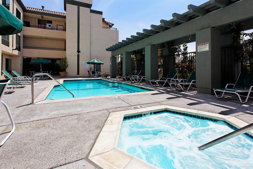 Express & - Silicon Valley By Ihg Hotel 2*