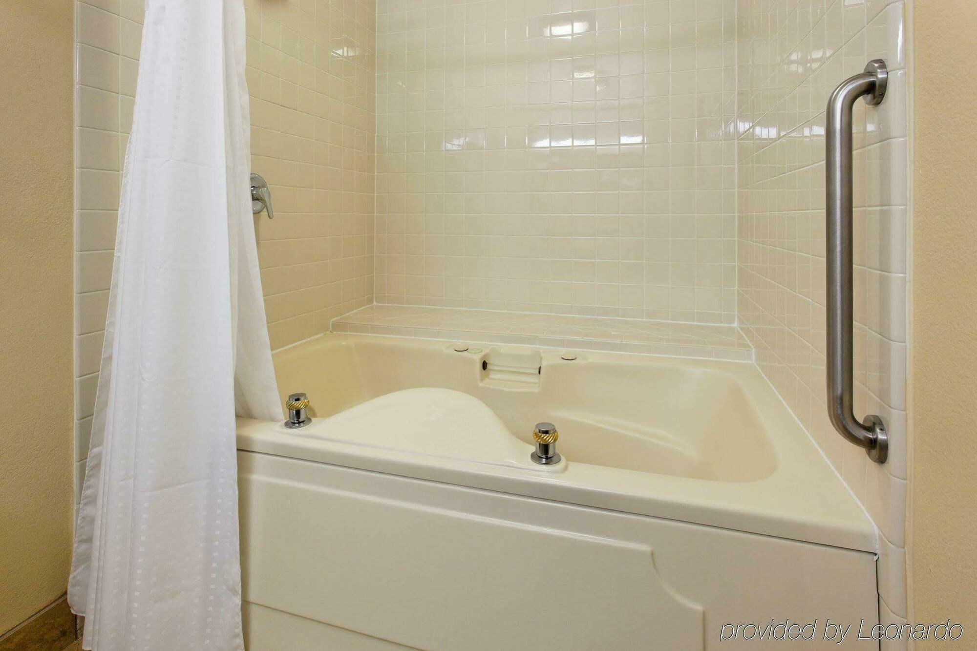 Express & - Silicon Valley By Ihg Hotel